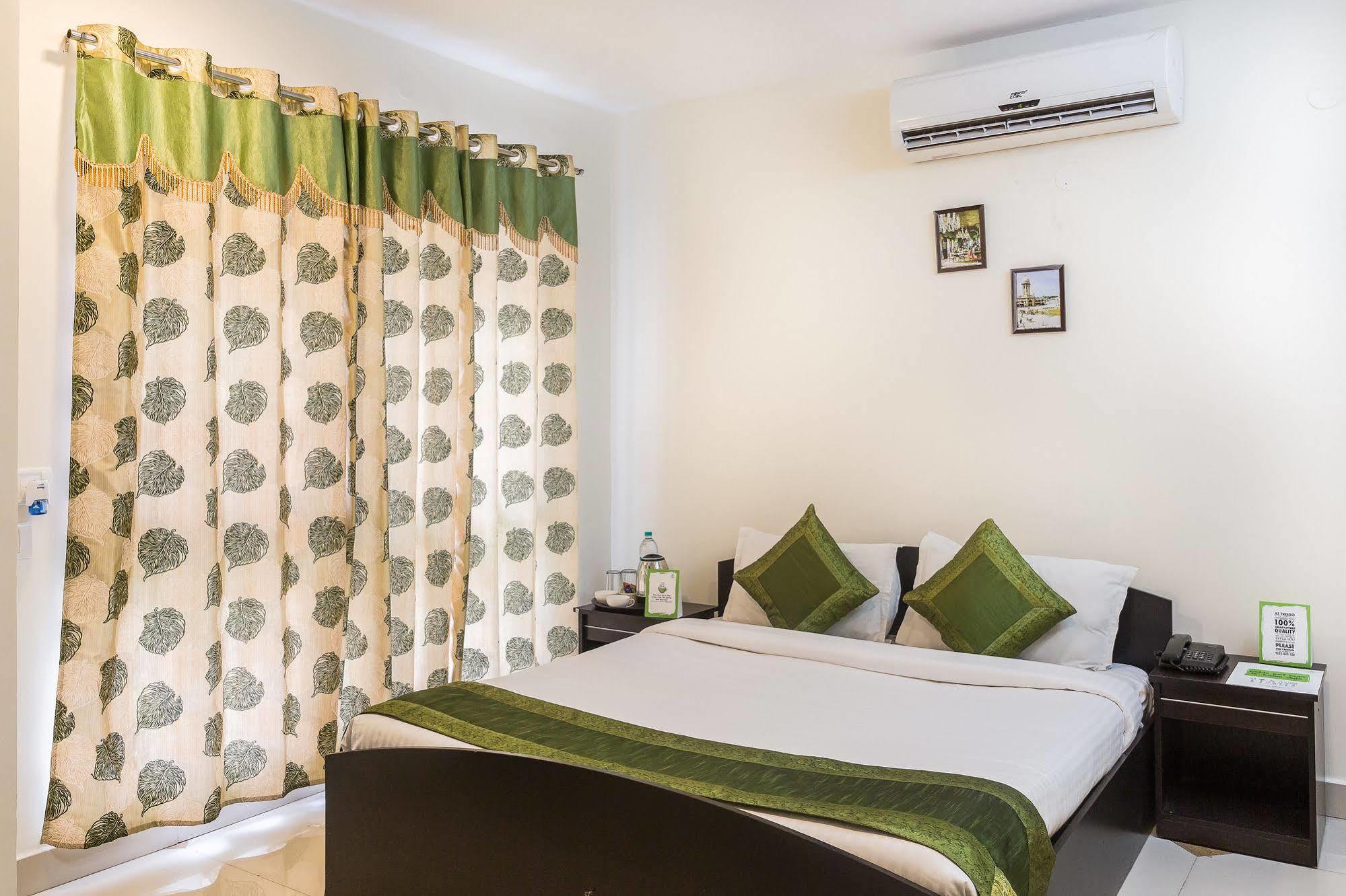 Treebo Srico, Banjara Hills Hotel Hyderabad Eksteriør billede