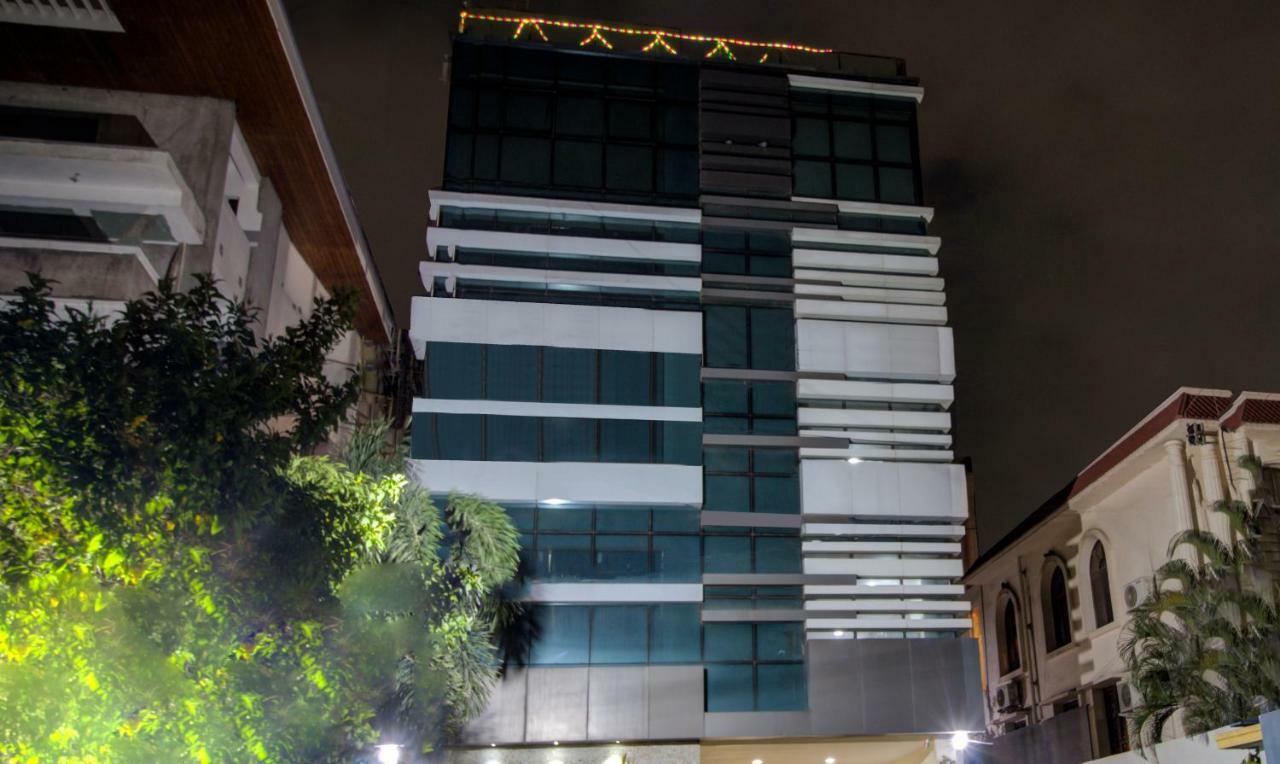Treebo Srico, Banjara Hills Hotel Hyderabad Eksteriør billede
