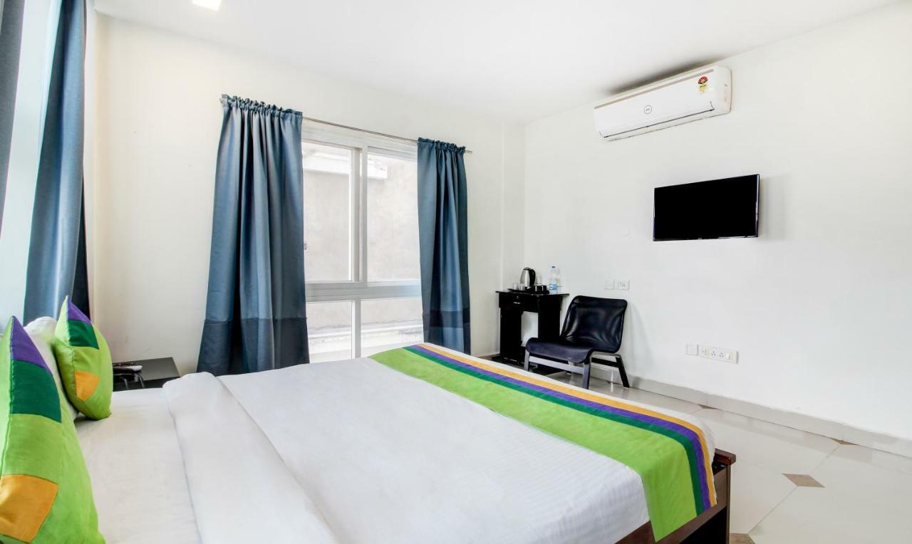 Treebo Srico, Banjara Hills Hotel Hyderabad Eksteriør billede